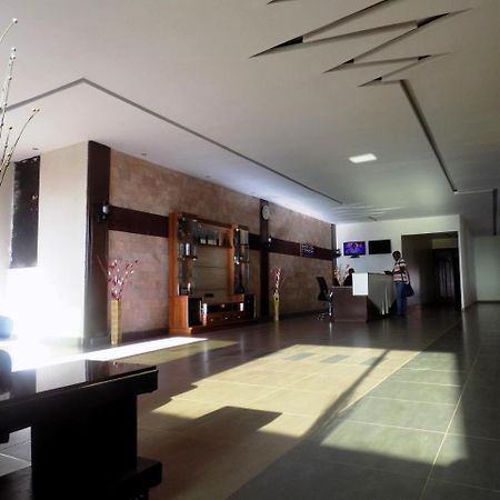 Freedom City Hotel Najjanankumbi Kamapala Kampala Esterno foto