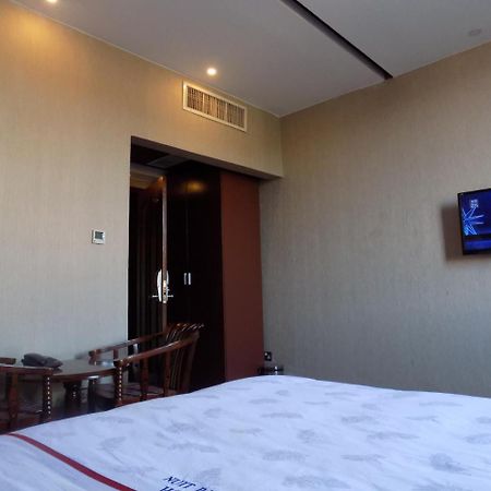 Freedom City Hotel Najjanankumbi Kamapala Kampala Esterno foto