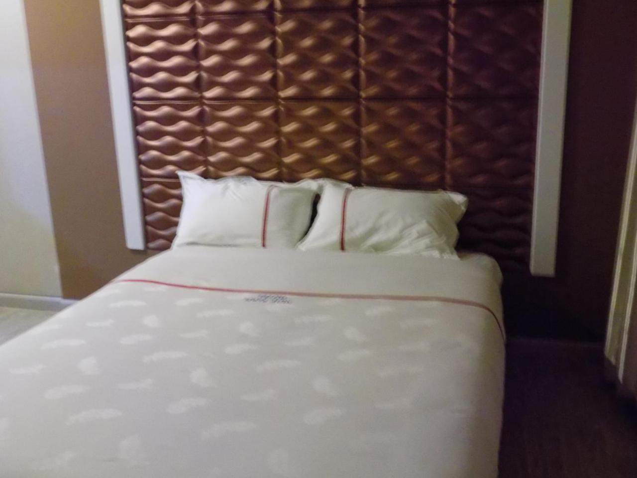 Freedom City Hotel Najjanankumbi Kamapala Kampala Esterno foto