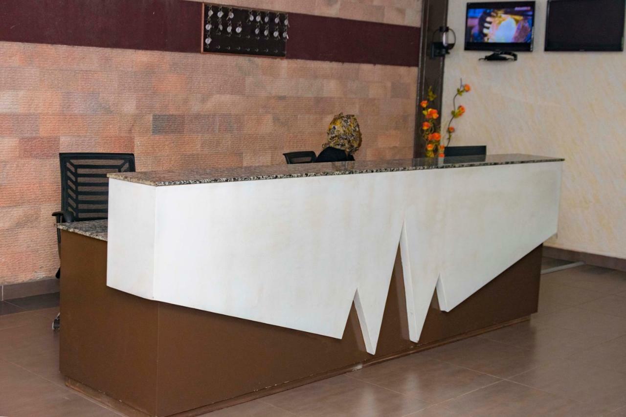Freedom City Hotel Najjanankumbi Kamapala Kampala Esterno foto